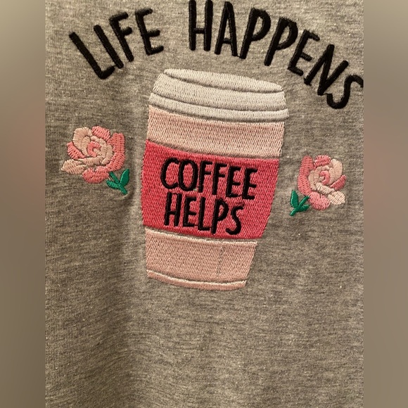 NWT Pillow Talk Women’s Size Large Nightgown in Grey with Embroidery on Front - Picture 2 of 10